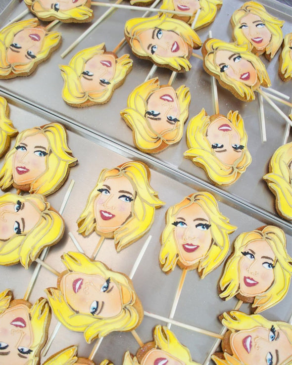 Face cookies