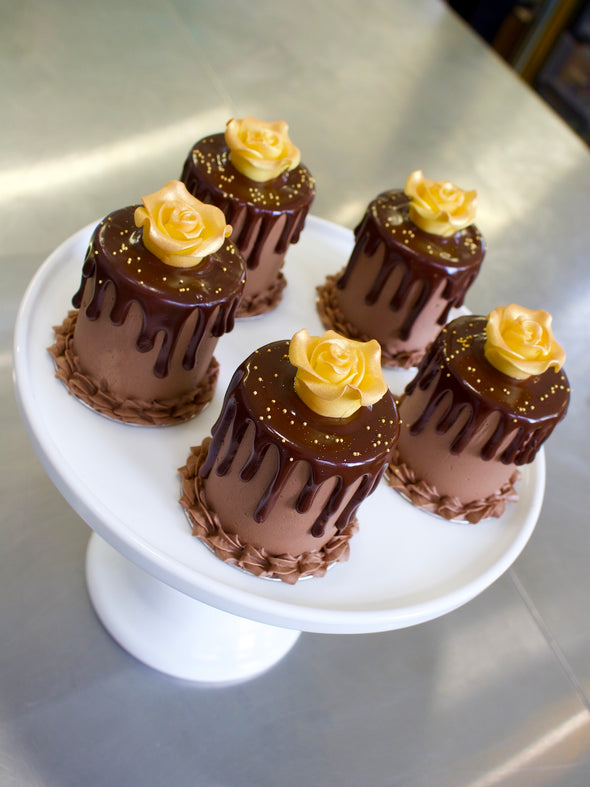 Chocolate Individual Cakes