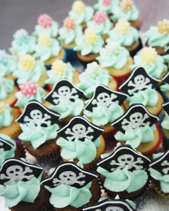 Pirate hat mini cupcakes - Tuck Box Cakes