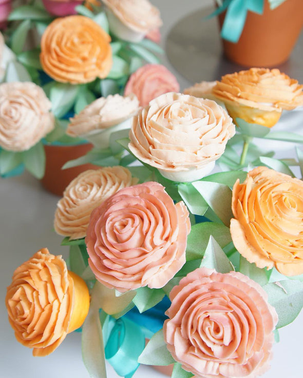 Plant pot rose cake pop bunch - Tuck Box Cakes