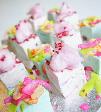 Candy Floss Marshmallows - Tuck Box Cakes