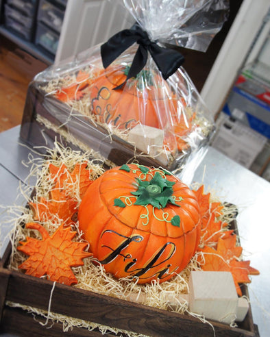 Smashing pumpkins - Tuck Box Cakes